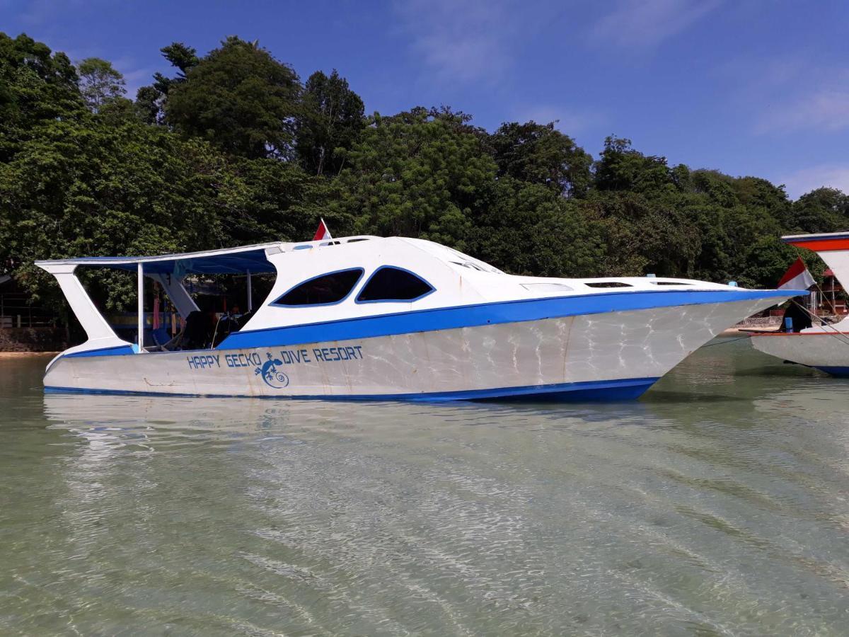 Happy Gecko Dive Resort บูนาแกน ภายนอก รูปภาพ
